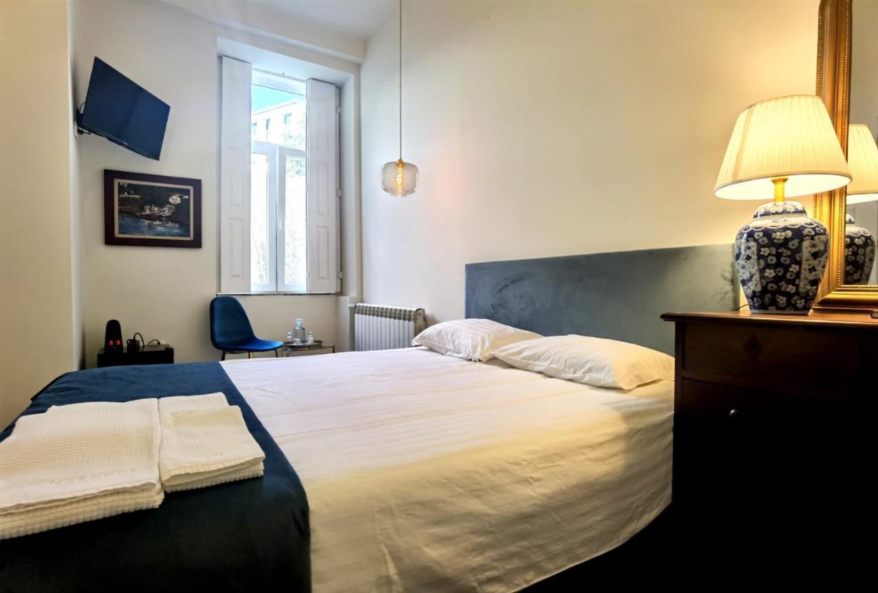 Monsenhor52 Hotel Porto Luaran gambar